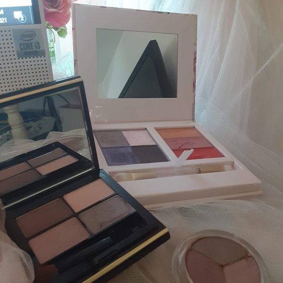 Designer Eye Shadow Bundle - Elizabeth Arden, Mary Kay, Jane Iredale - Picture 1 of 9